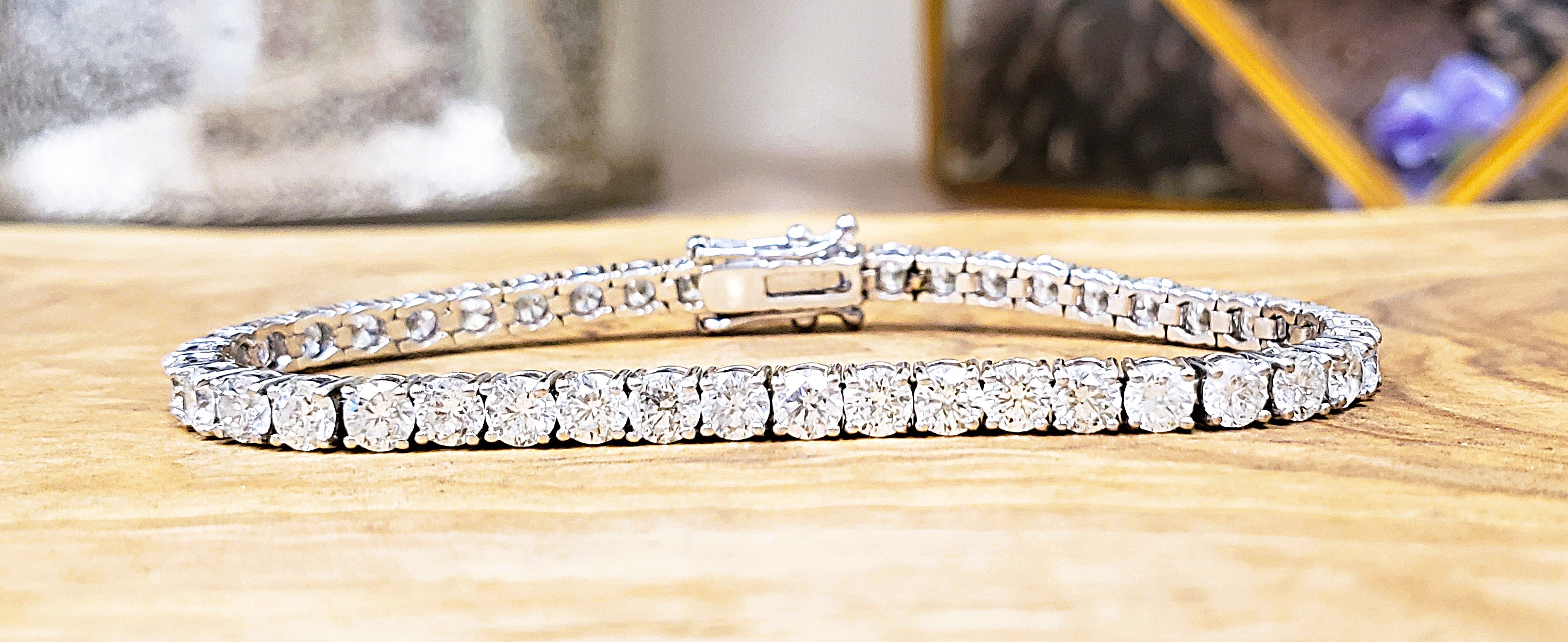 Round Cut Diamond Tennis Bracelet - Four Prong